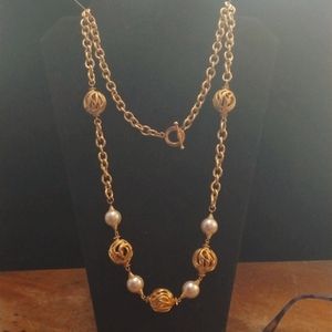 30-in gold tone fashion necklace